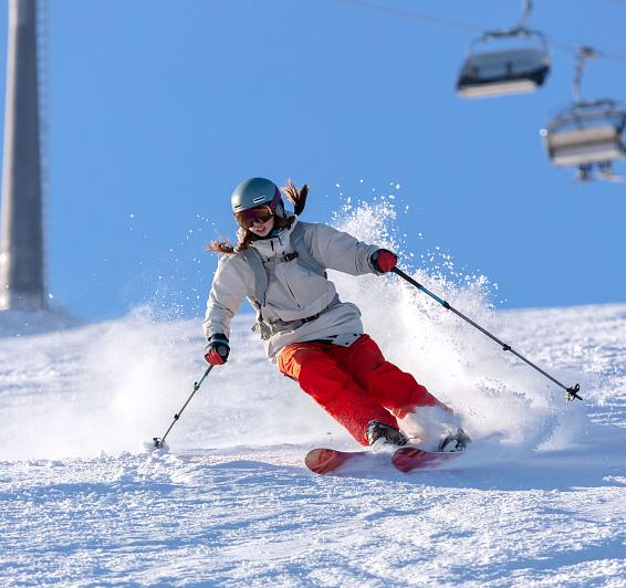 Skiing in Aramón Cerler